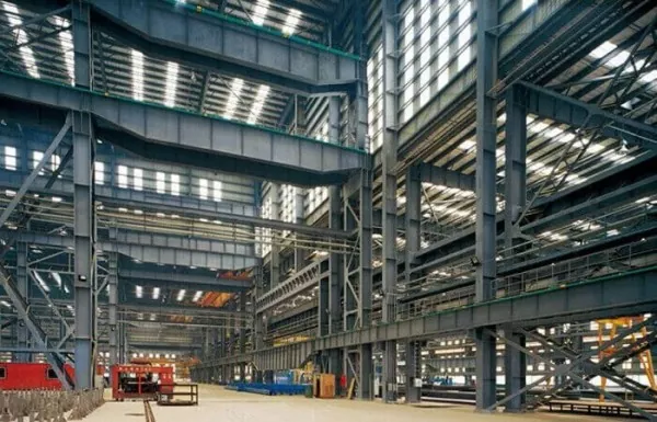 Konstriksyon Endistriyèl Steel